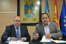 Firma convenio Salinas 130613 01