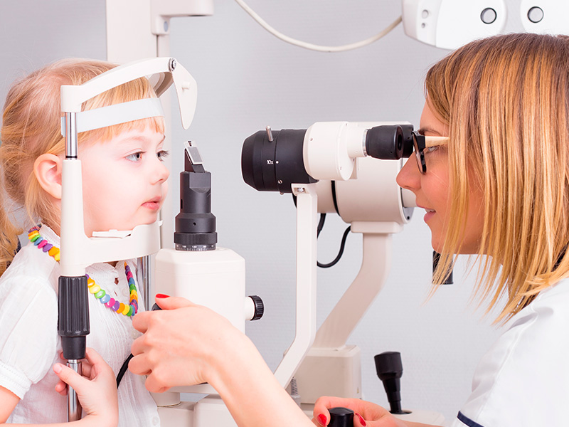 5 razones para llevar a tu hijo a un oftalmlogo infantil