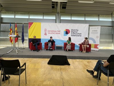 Mesa redonda casos de éxito innovación abierta