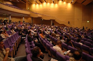 Pblico asistente a plenario DPECV 2007 en Palacio de Congresos Valencia (115_FOTO_22_1)