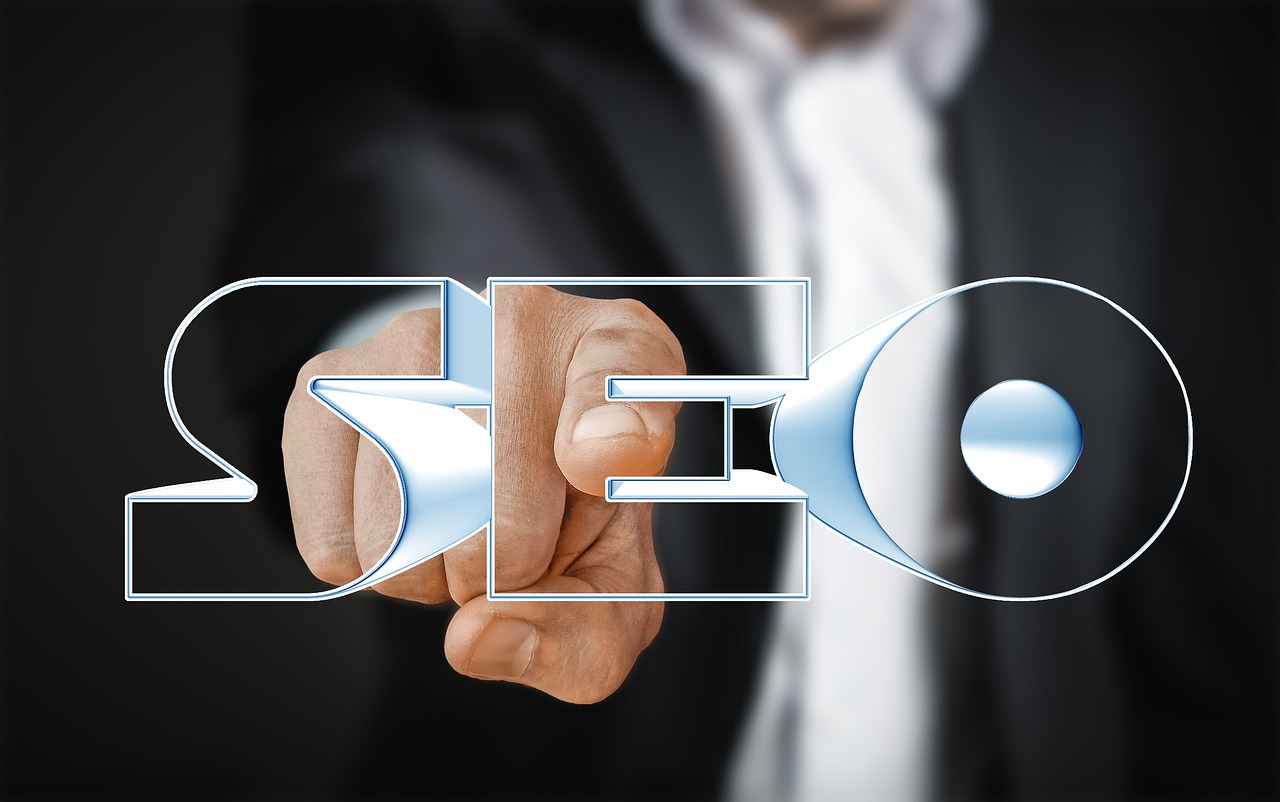 Consejos para posicionar tu web contra la competencia con SEO Murcia