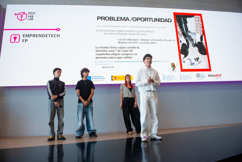 Fotogaler�a Demoday auton�mico Emprendetech FP (34)[;;;][;;;]
