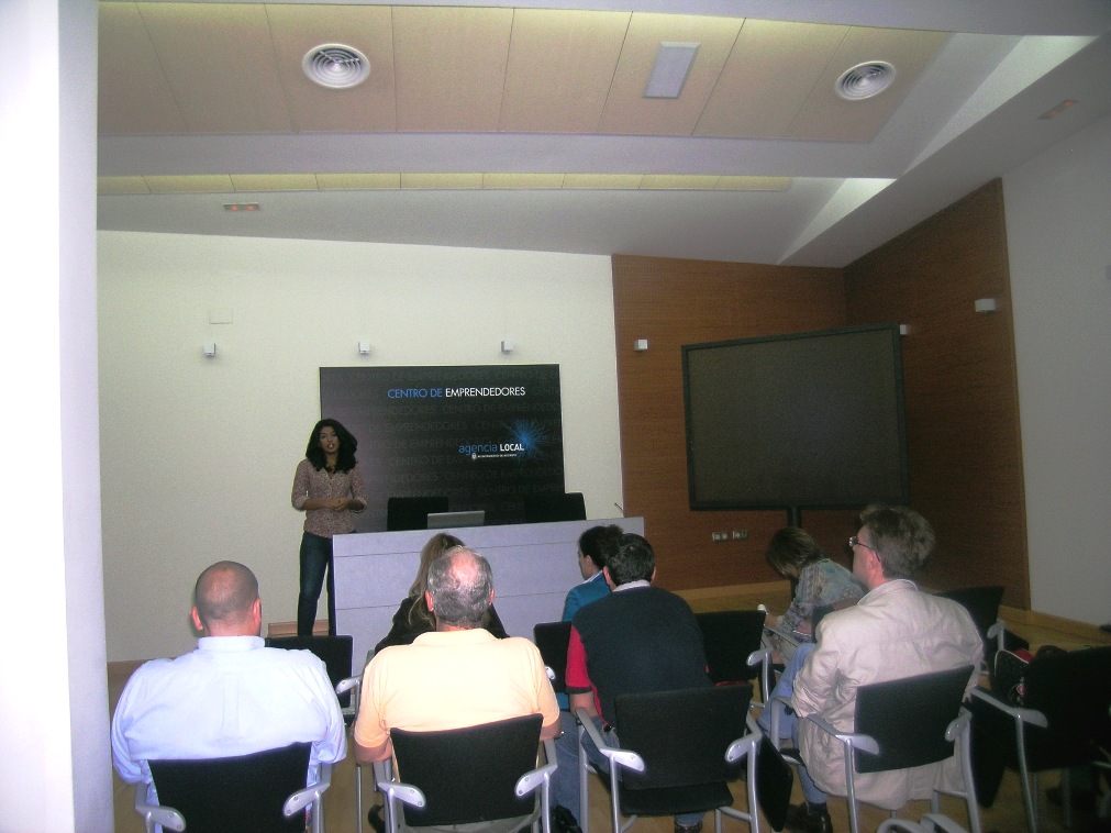 IMG emprendeaventura Alicante sesion V presentacion de proyectos 05