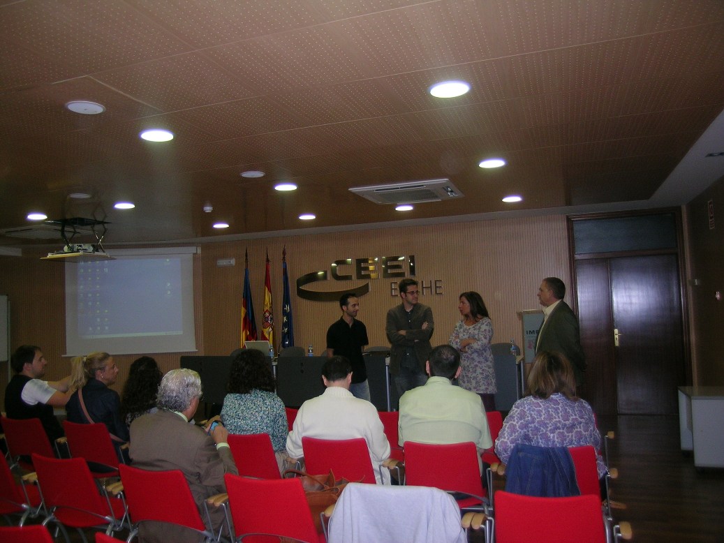 IMG jornada herramientas web Emprenemjunts 01