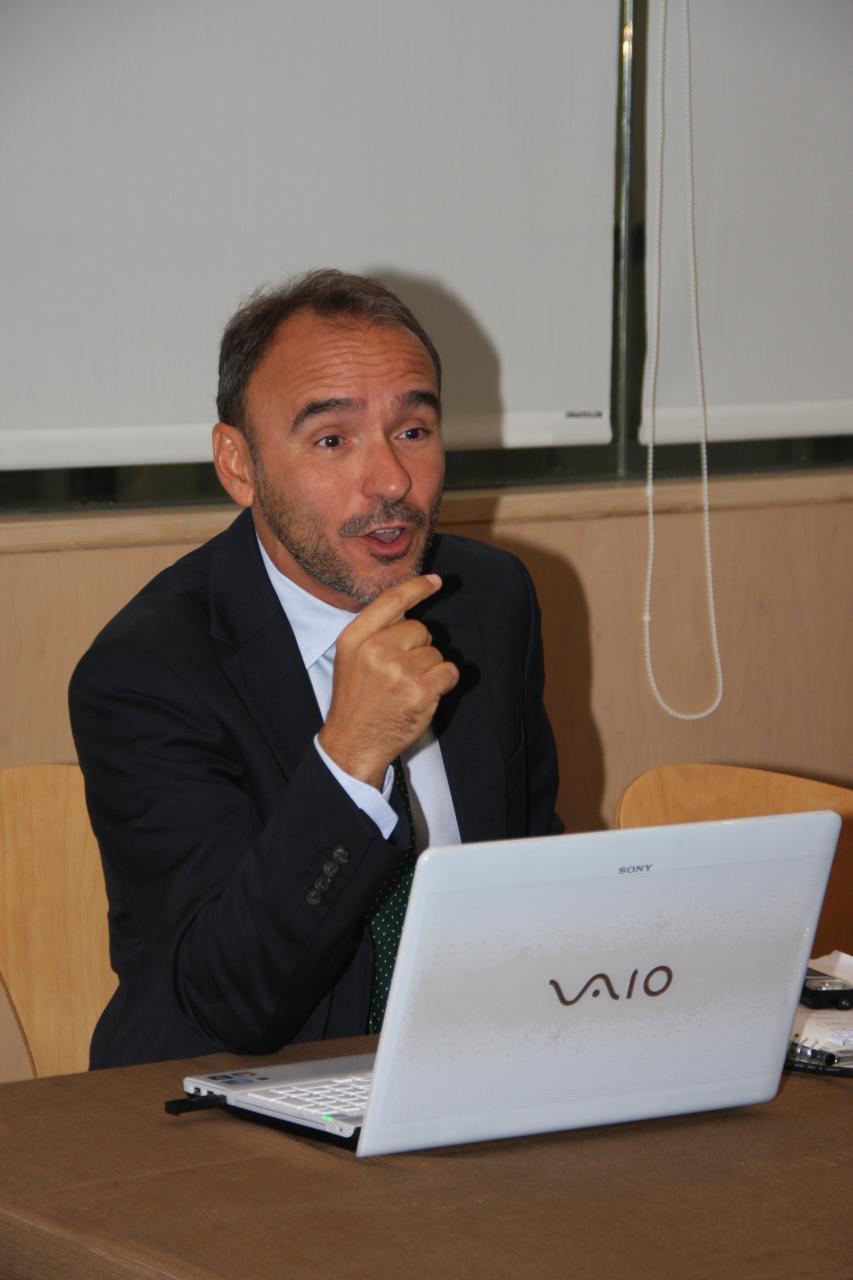 Enrédate Castellón 2012- Taller 3: "Inteligencia competitiva para abordar los mercados exteriores minimizando riesgos y plazos"