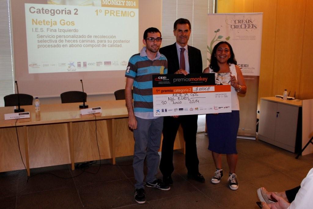 1º premio, categoría 2 para "Neteja Gos"