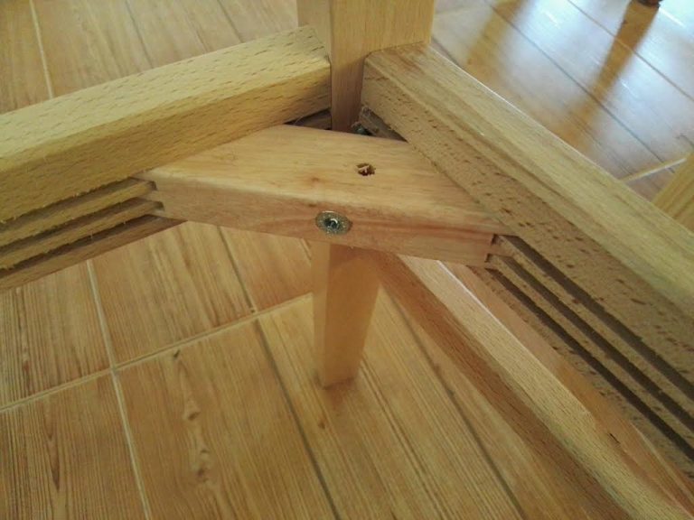 tipo de madera es la más indicada para una silla de hostelería - Artículo | CEEI Elche | EmprenemJunts