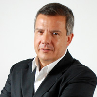Antonio Flores